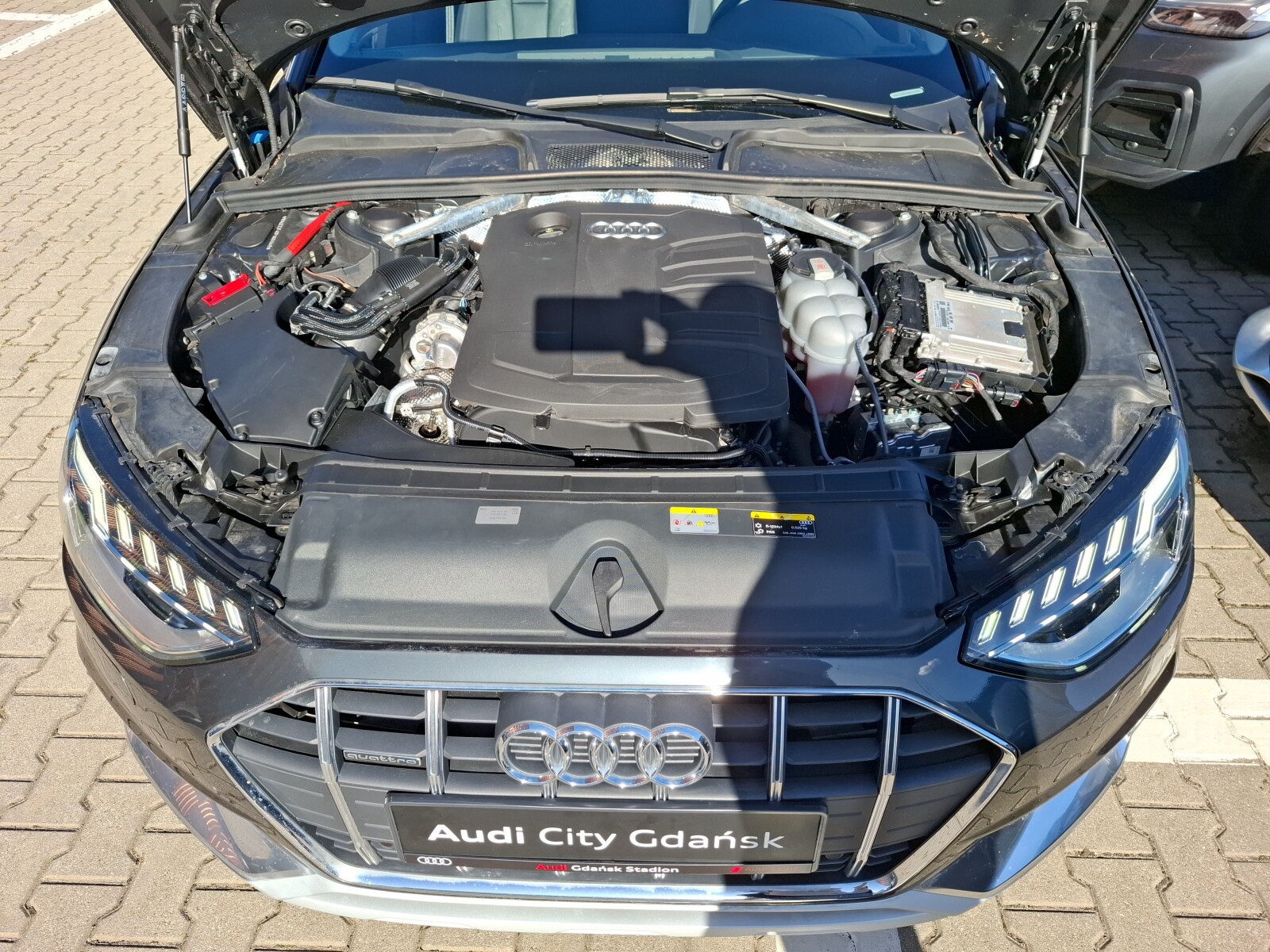 Audi A4 Allroad - zdjęcie 17