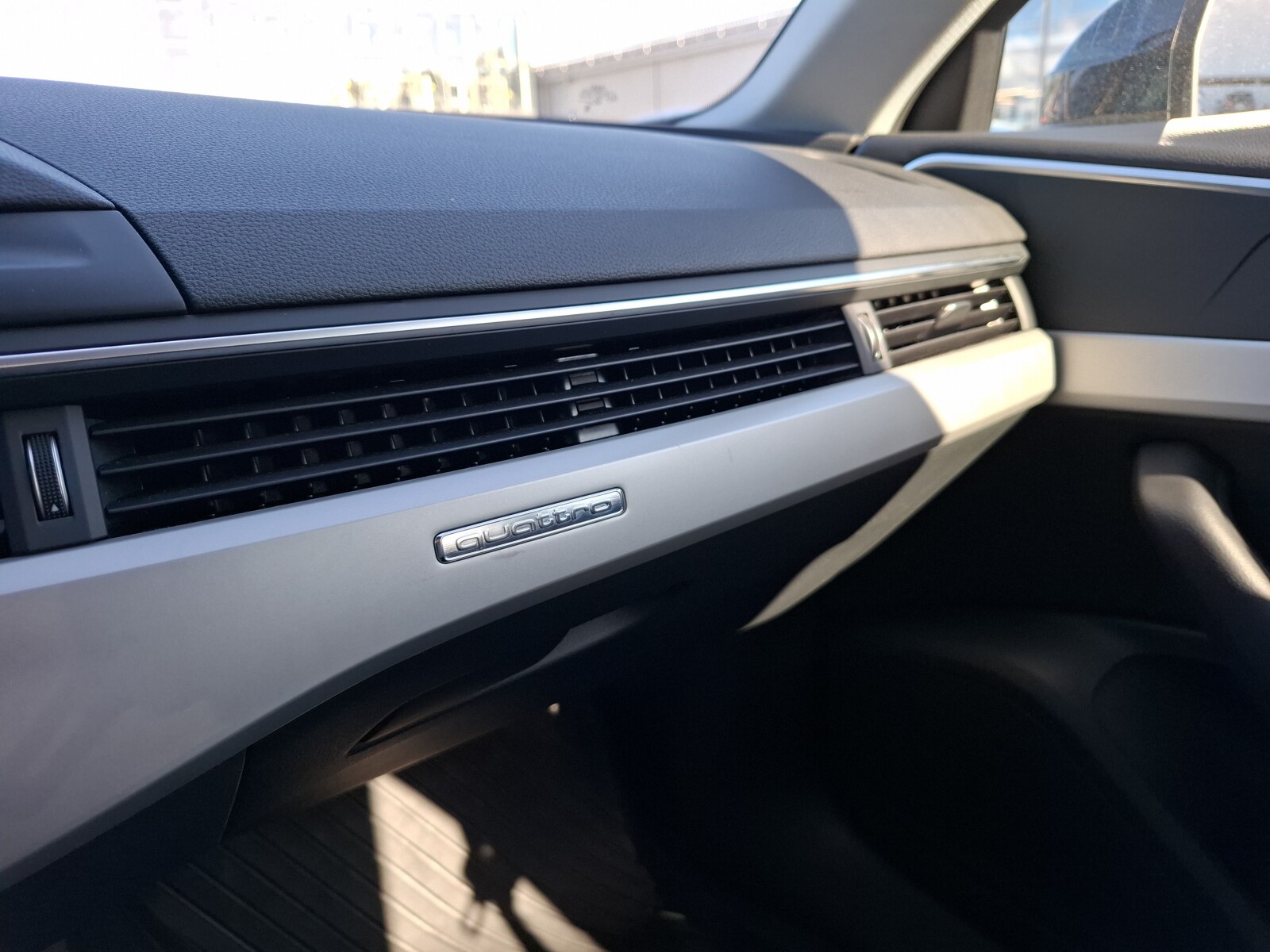 Audi A4 Allroad - zdjęcie 34