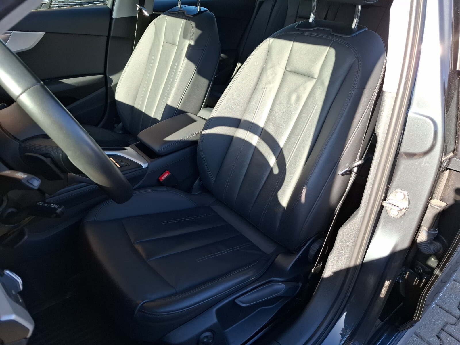 Audi A4 Allroad - zdjęcie 12