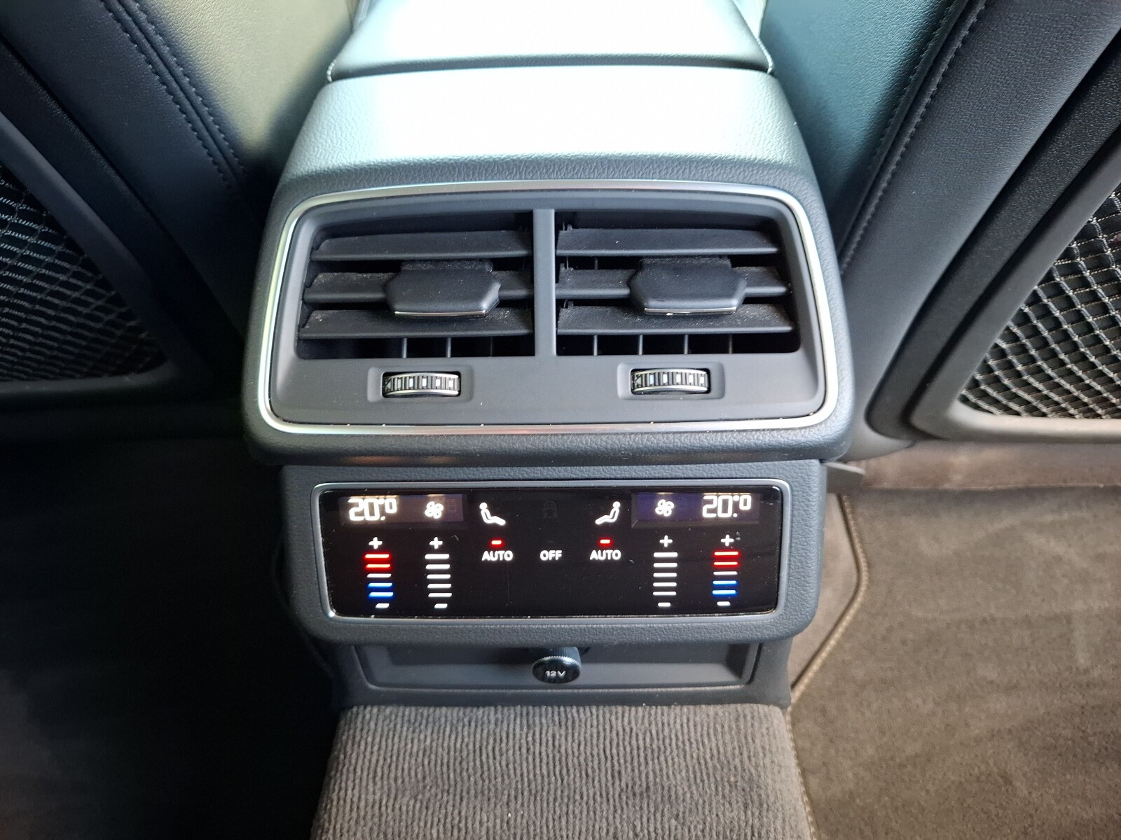 Audi A6 Avant - zdjęcie 24