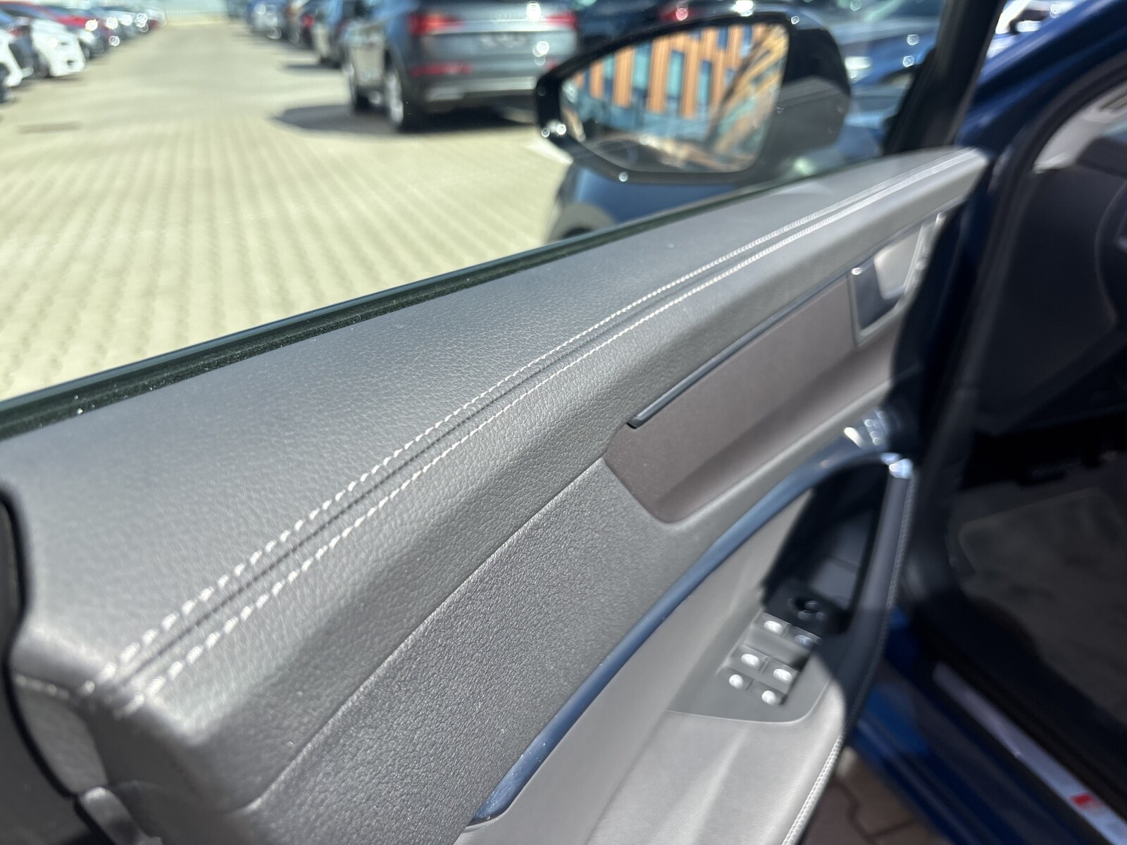 Audi A6 Avant - zdjęcie 18