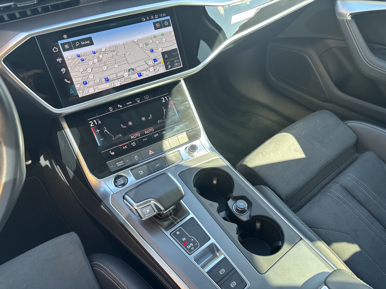 Audi A6 Avant - zdjęcie 14
