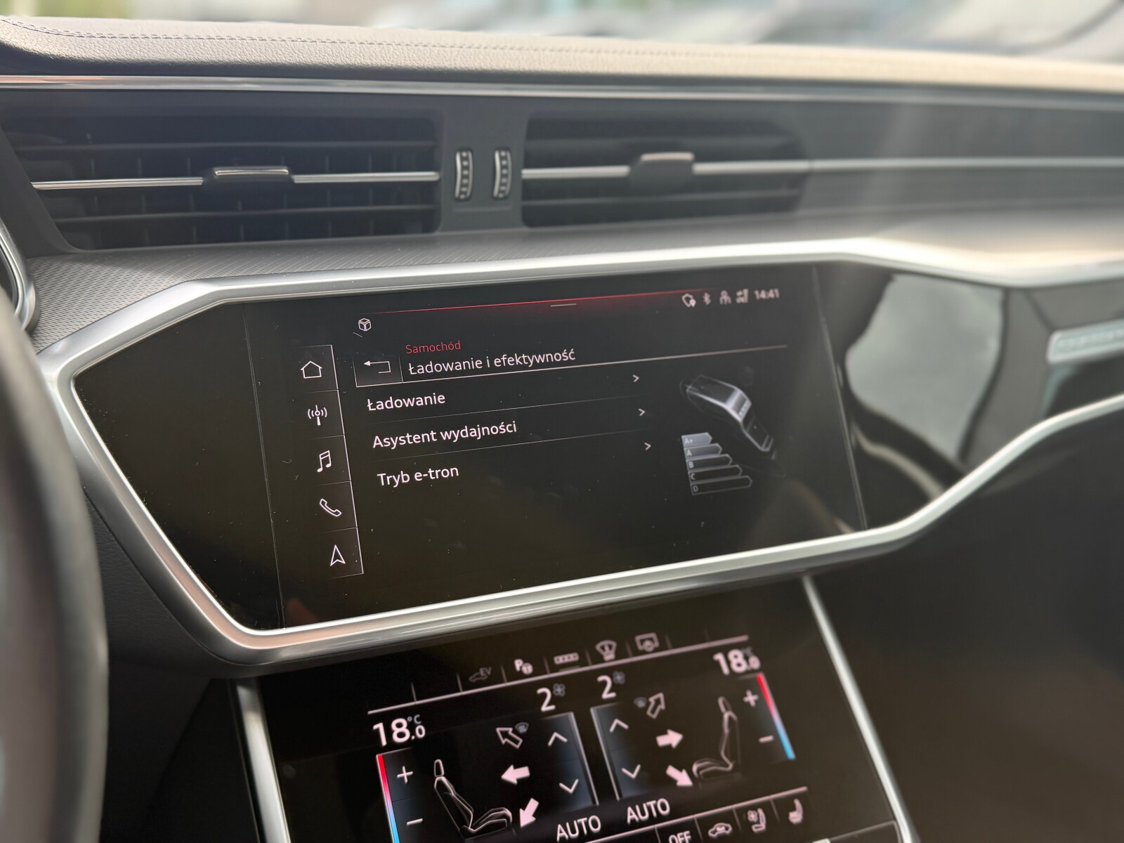 Audi A6 Limousine TFSI e - zdjęcie 35