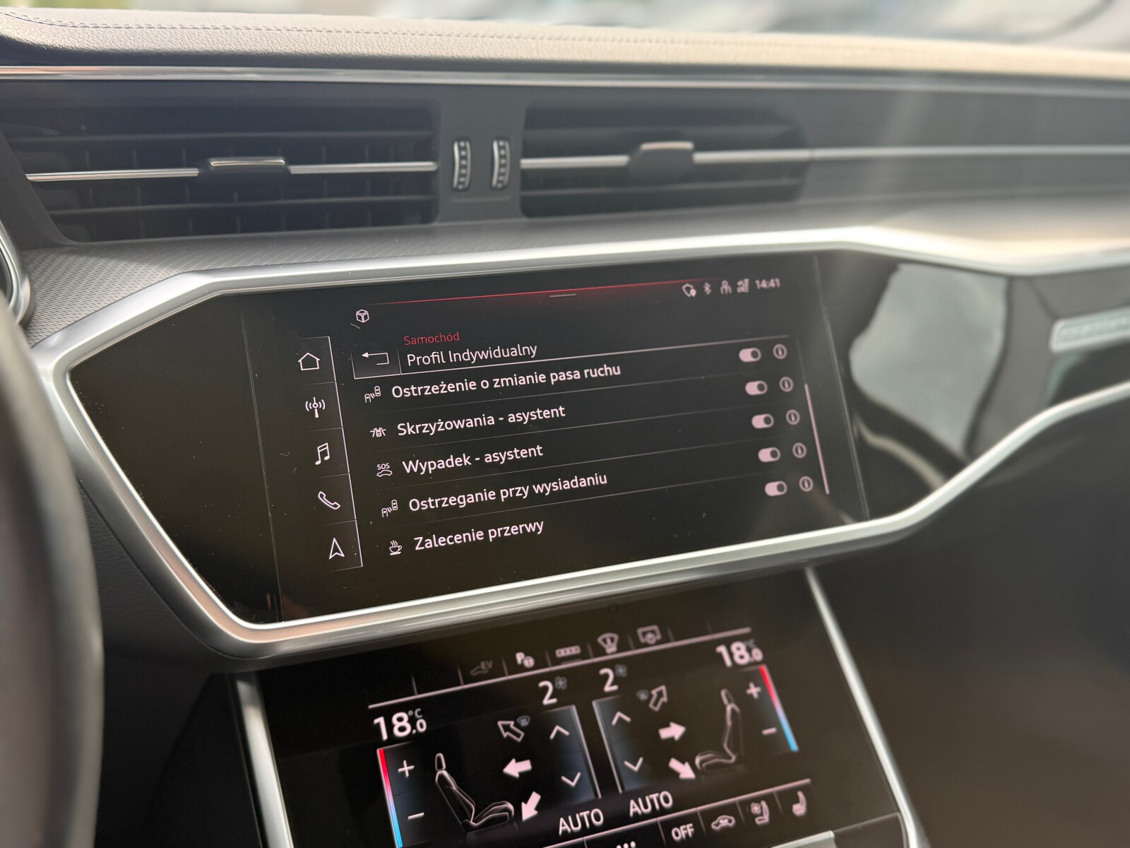 Audi A6 Limousine TFSI e - zdjęcie 33