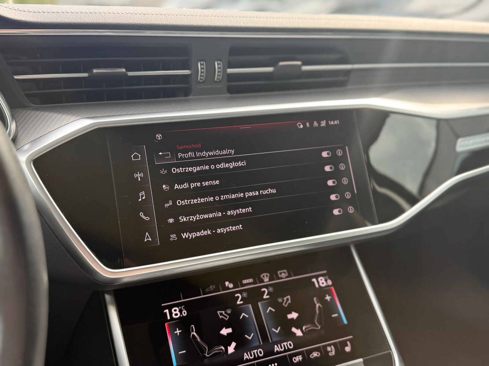 Audi A6 Limousine TFSI e - zdjęcie 32