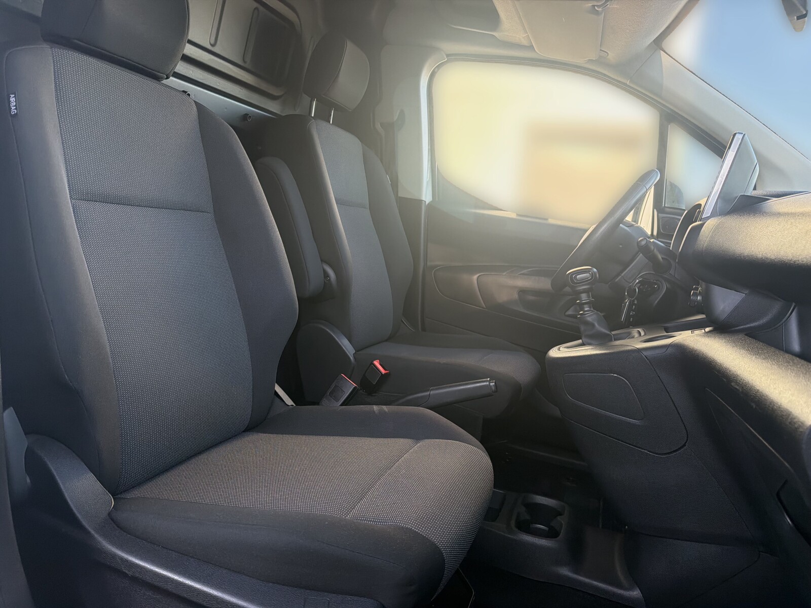 Toyota Proace City - zdjęcie 13