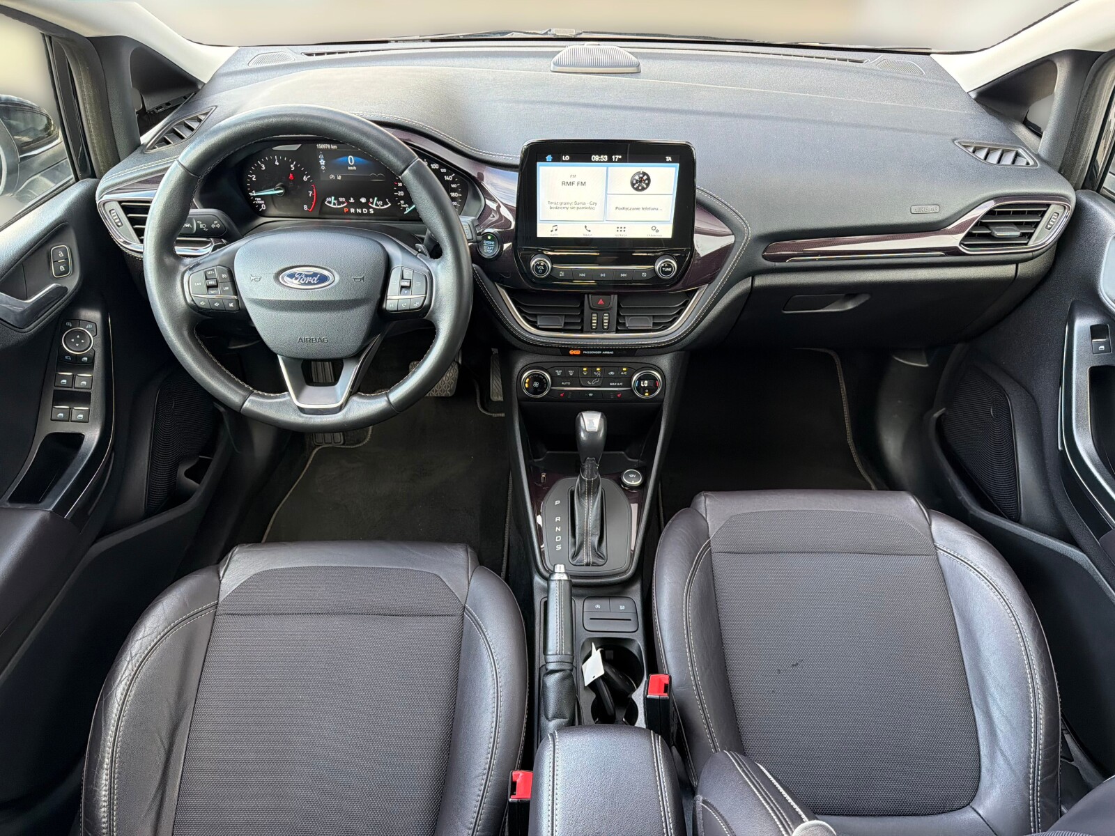 Ford Fiesta - zdjęcie 18