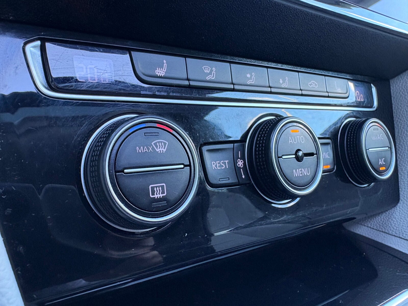 Volkswagen Arteon - zdjęcie 28