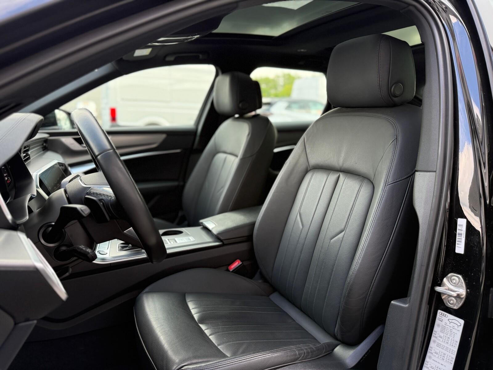 Audi A6 Avant - zdjęcie 20