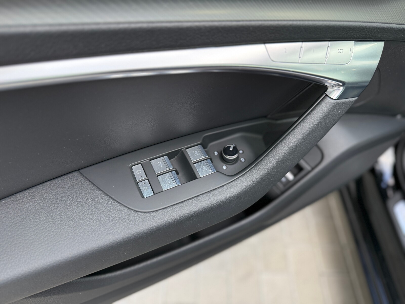 Audi A6 Avant - zdjęcie 17