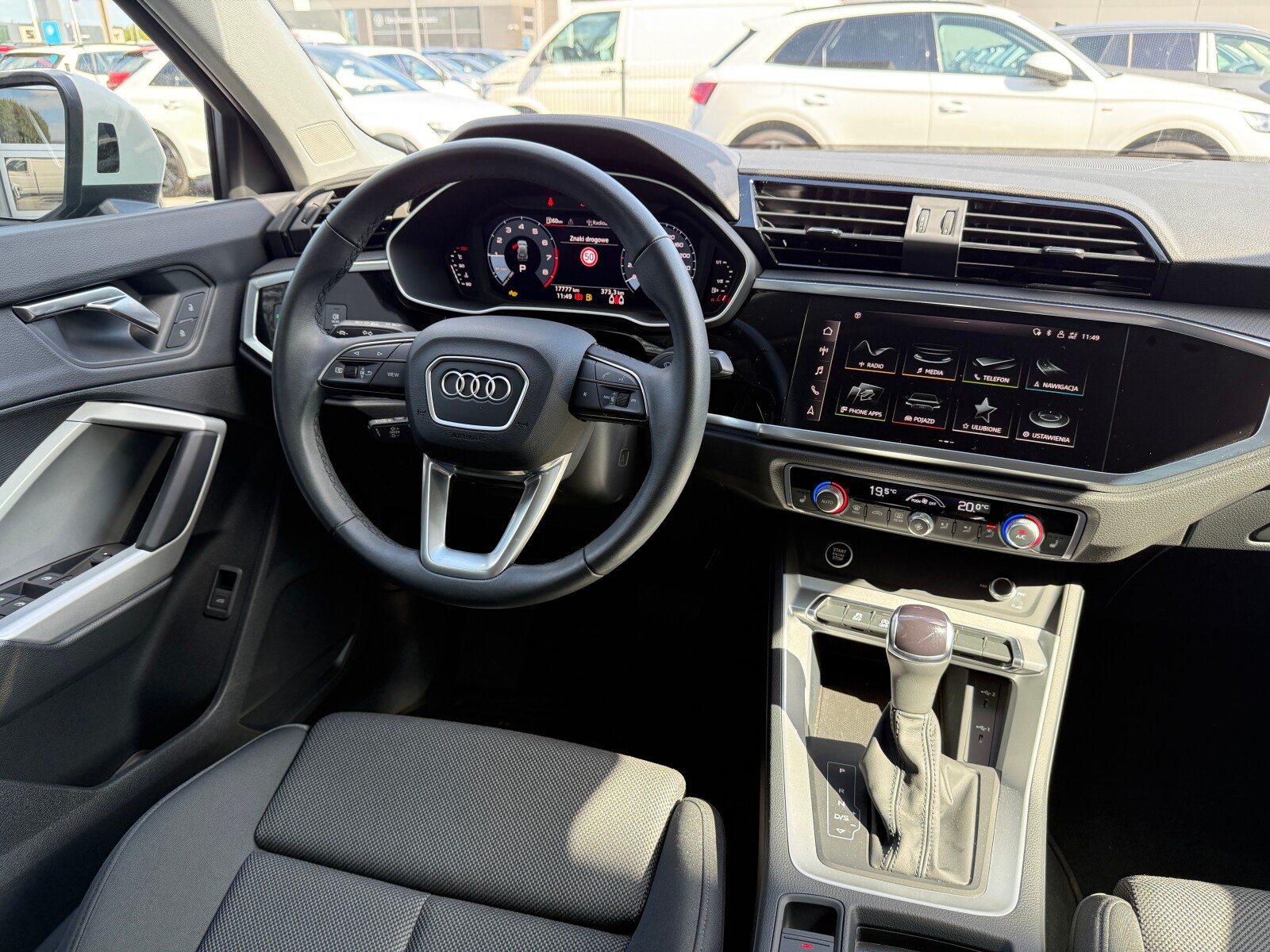 Audi Q3 - zdjęcie 14