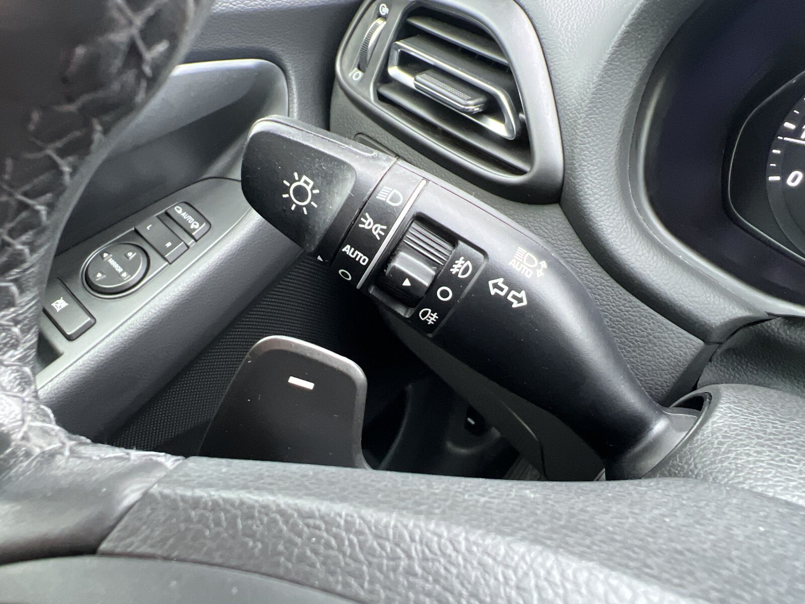 Hyundai i30 - zdjęcie 13
