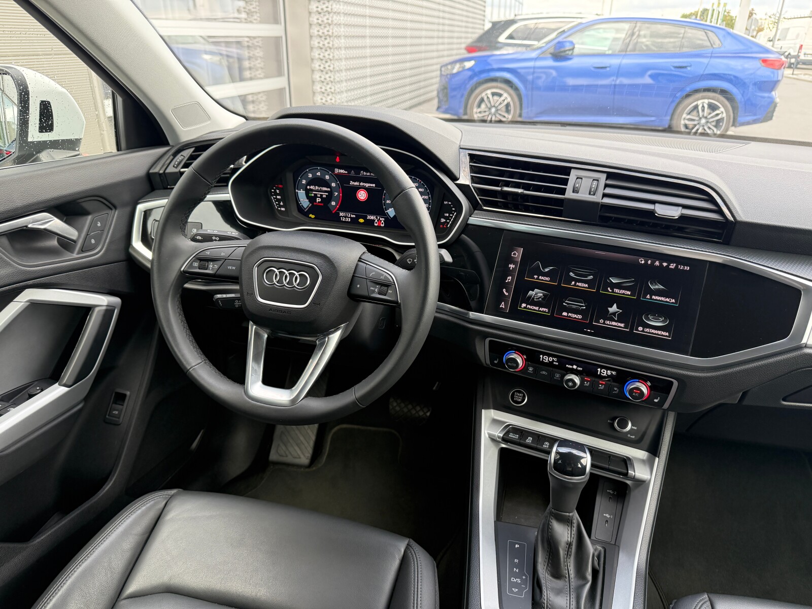 Audi Q3 Sportback - zdjęcie 14