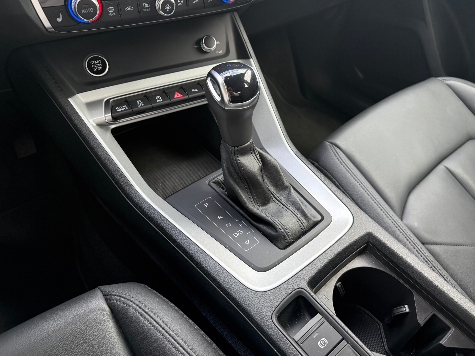 Audi Q3 Sportback - zdjęcie 22