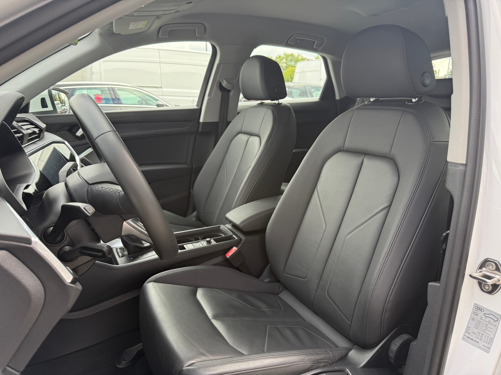 Audi Q3 Sportback - zdjęcie 19