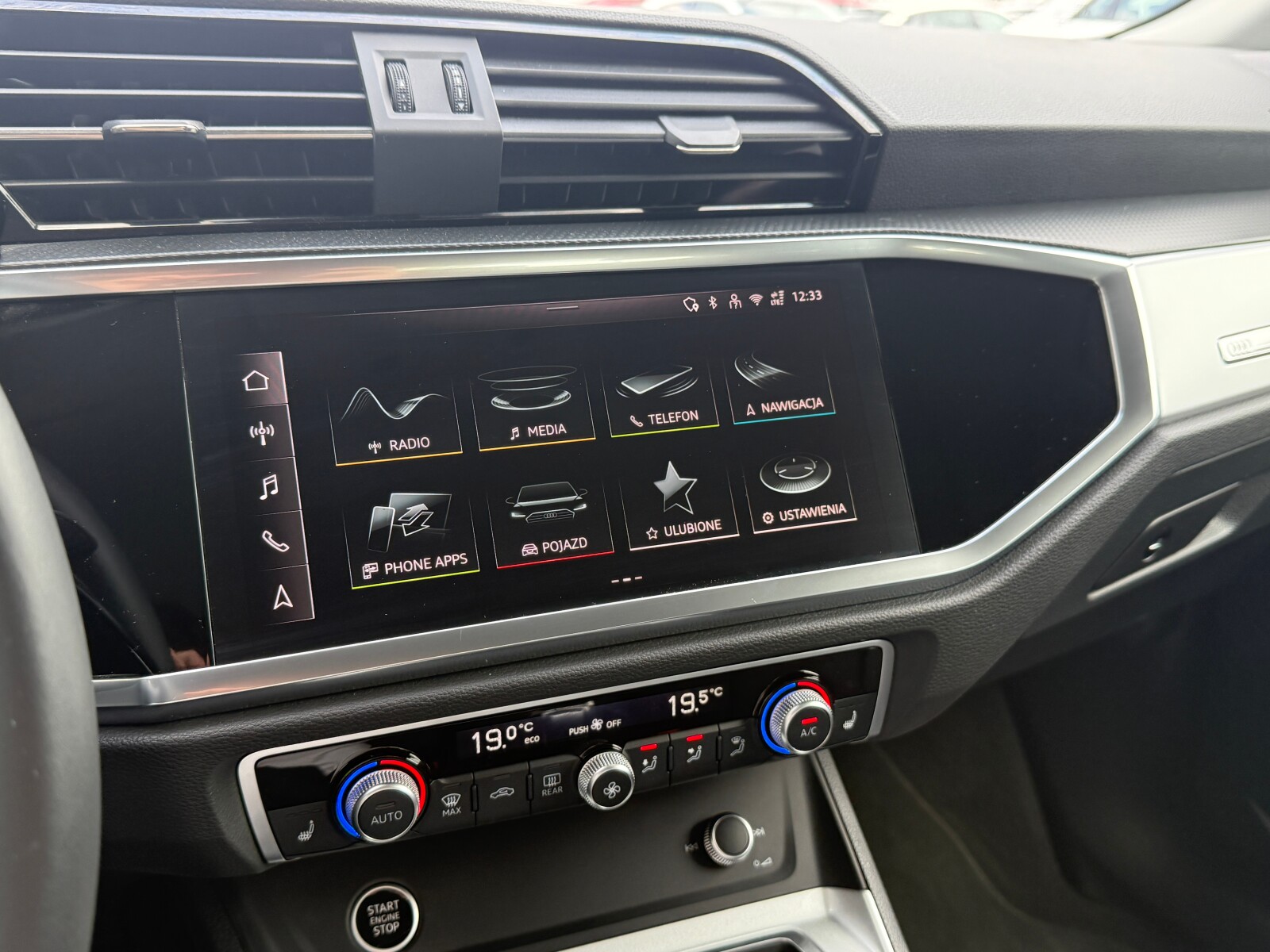 Audi Q3 Sportback - zdjęcie 26