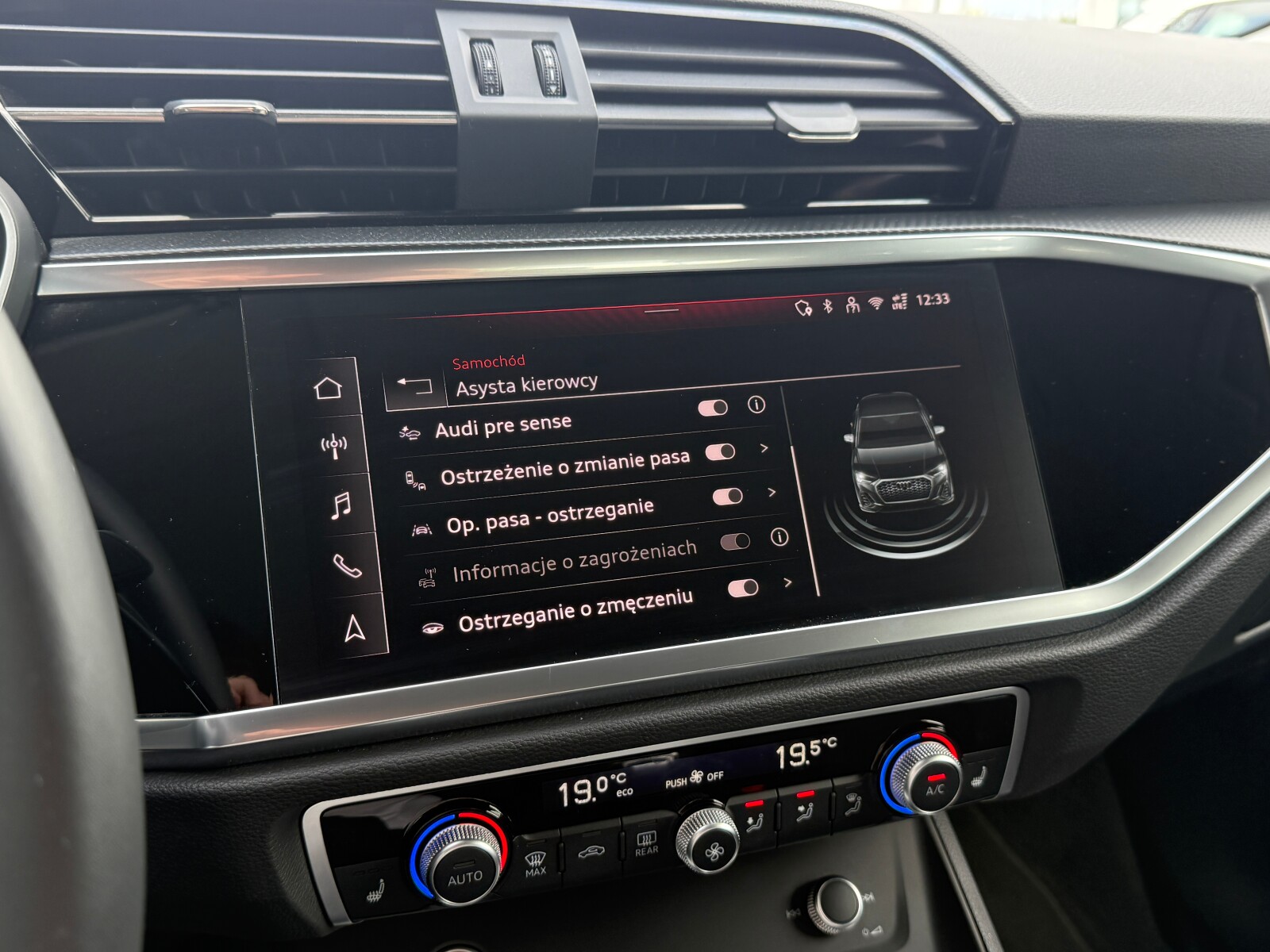 Audi Q3 Sportback - zdjęcie 31