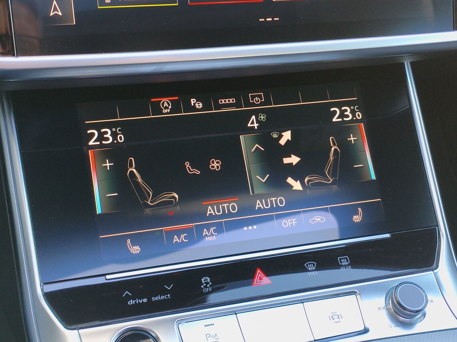 Audi A6 Avant - zdjęcie 19