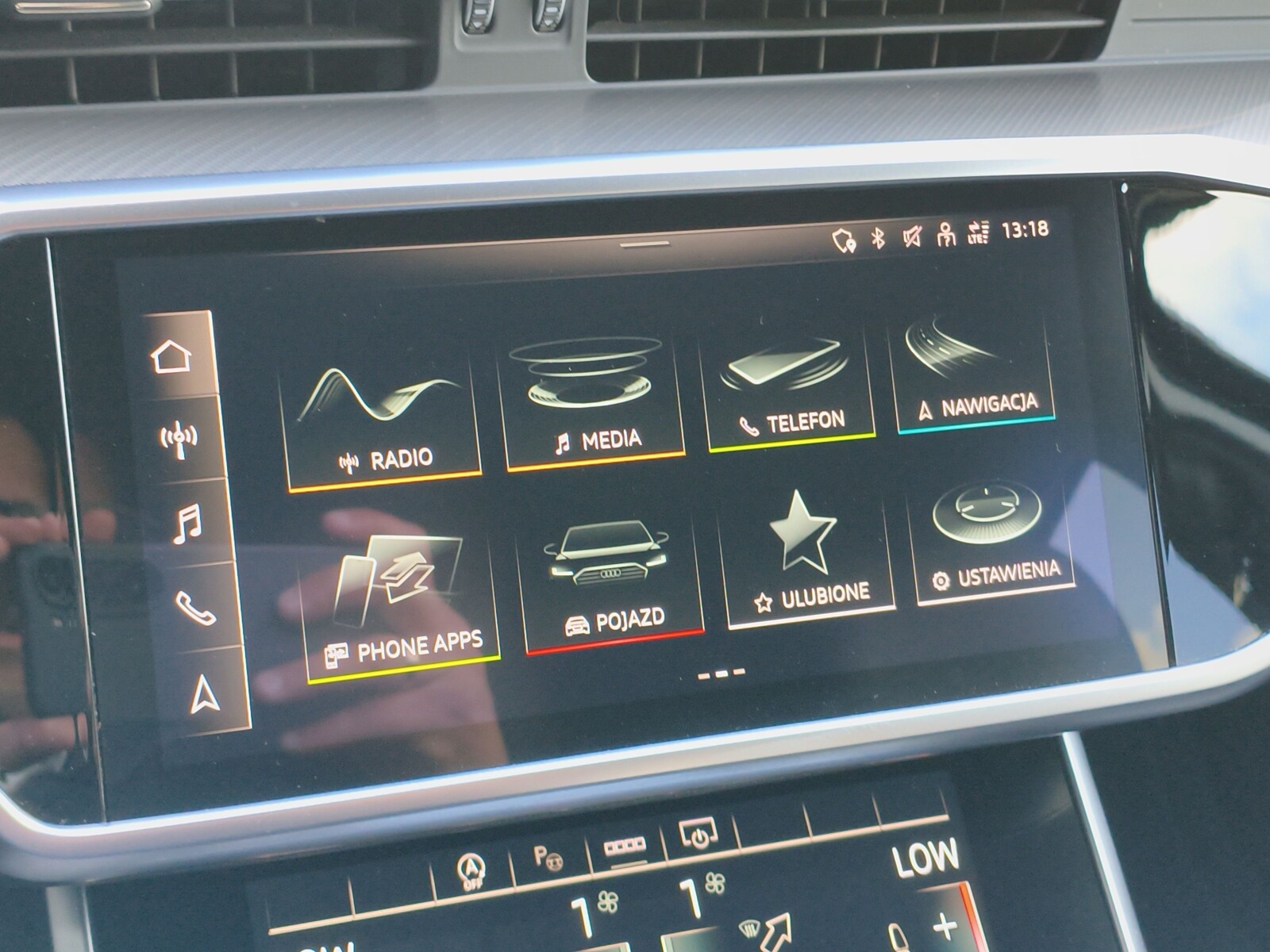Audi A6 Avant - zdjęcie 18