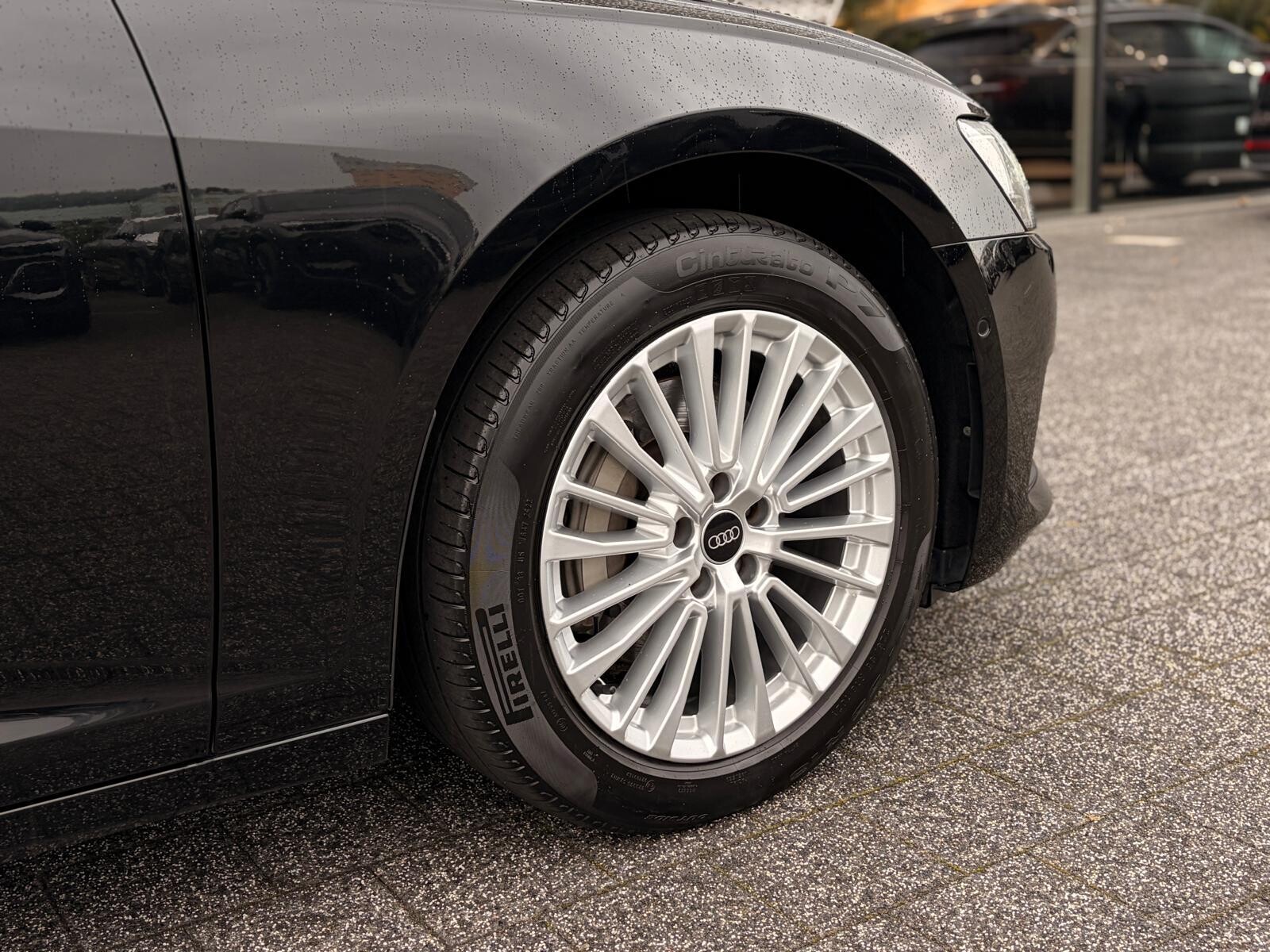 Audi A6 Avant - zdjęcie 11