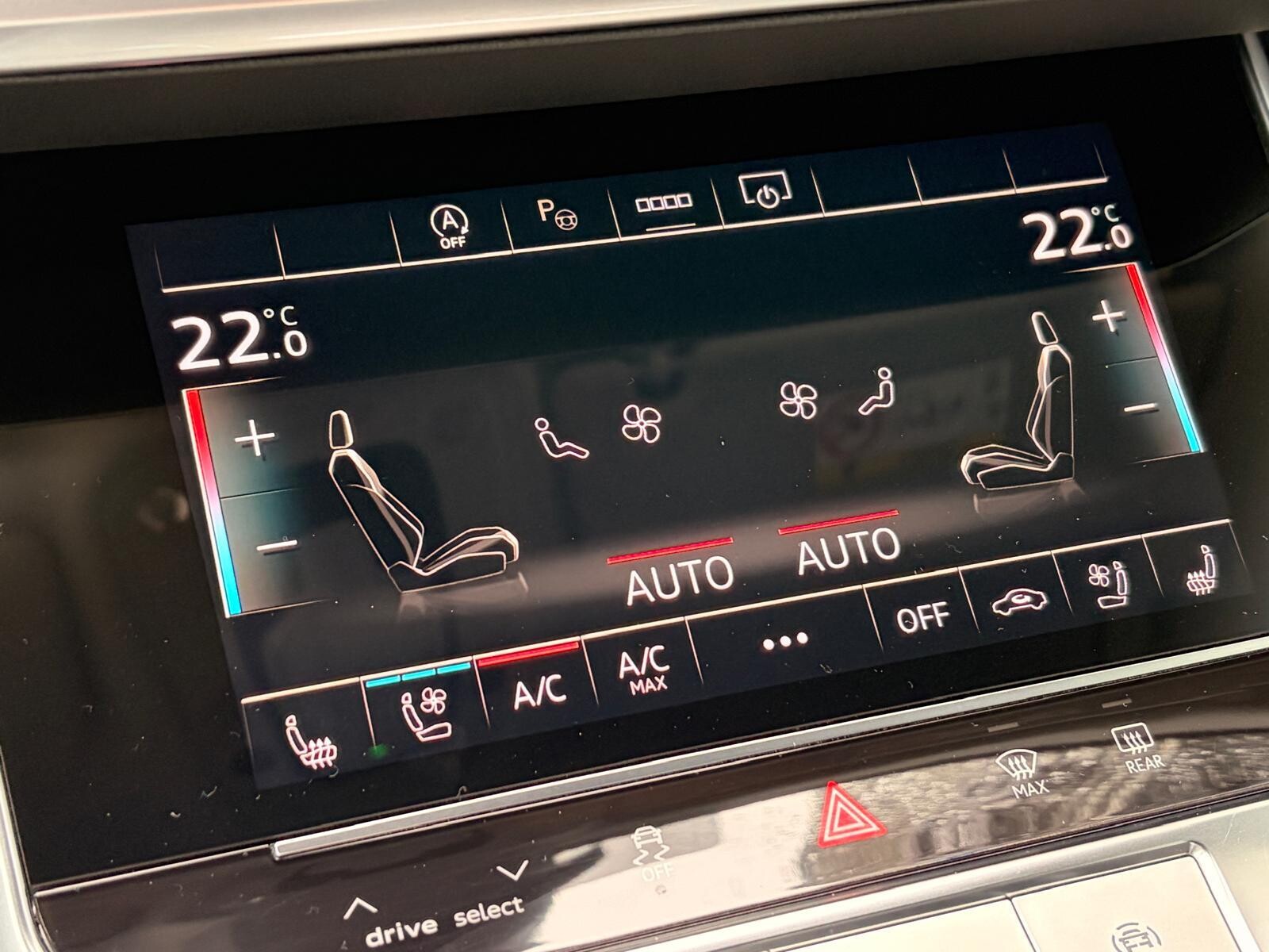 Audi A6 Avant - zdjęcie 30