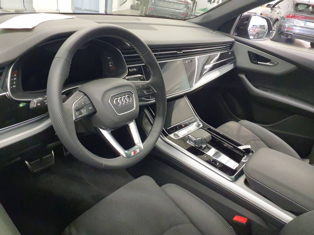 Audi Q8 - zdjęcie 7