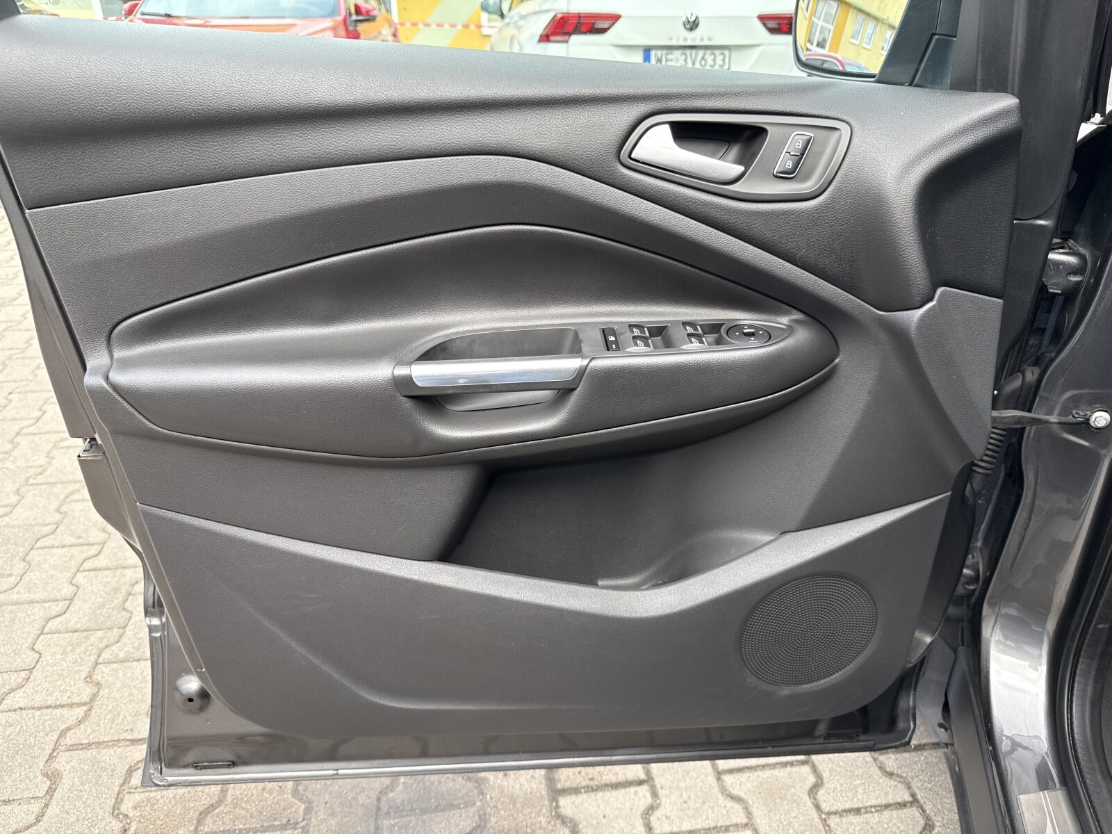 Ford Kuga - zdjęcie 10