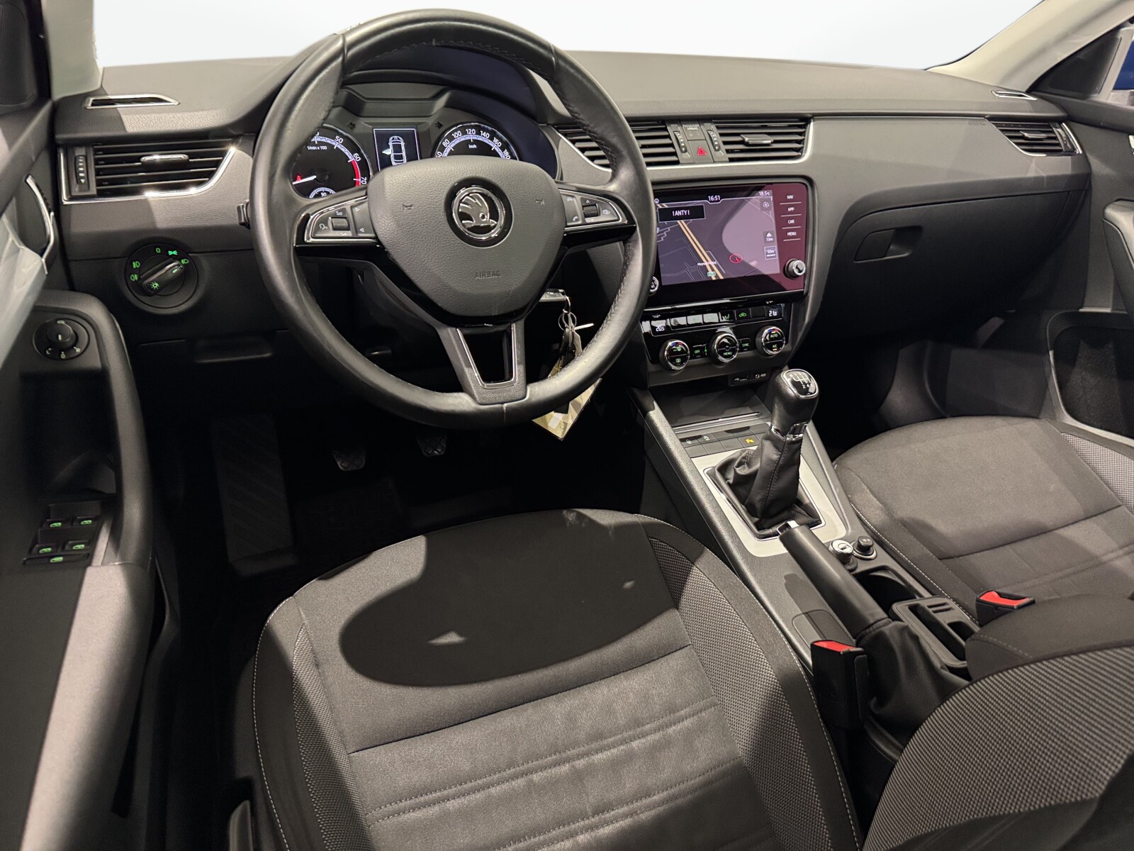 Škoda Octavia - zdjęcie 14
