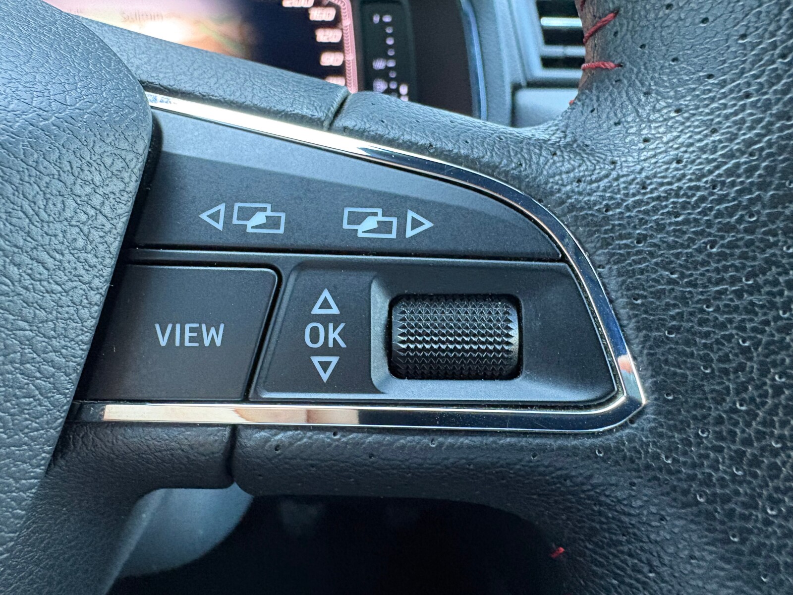Seat Arona - zdjęcie 21