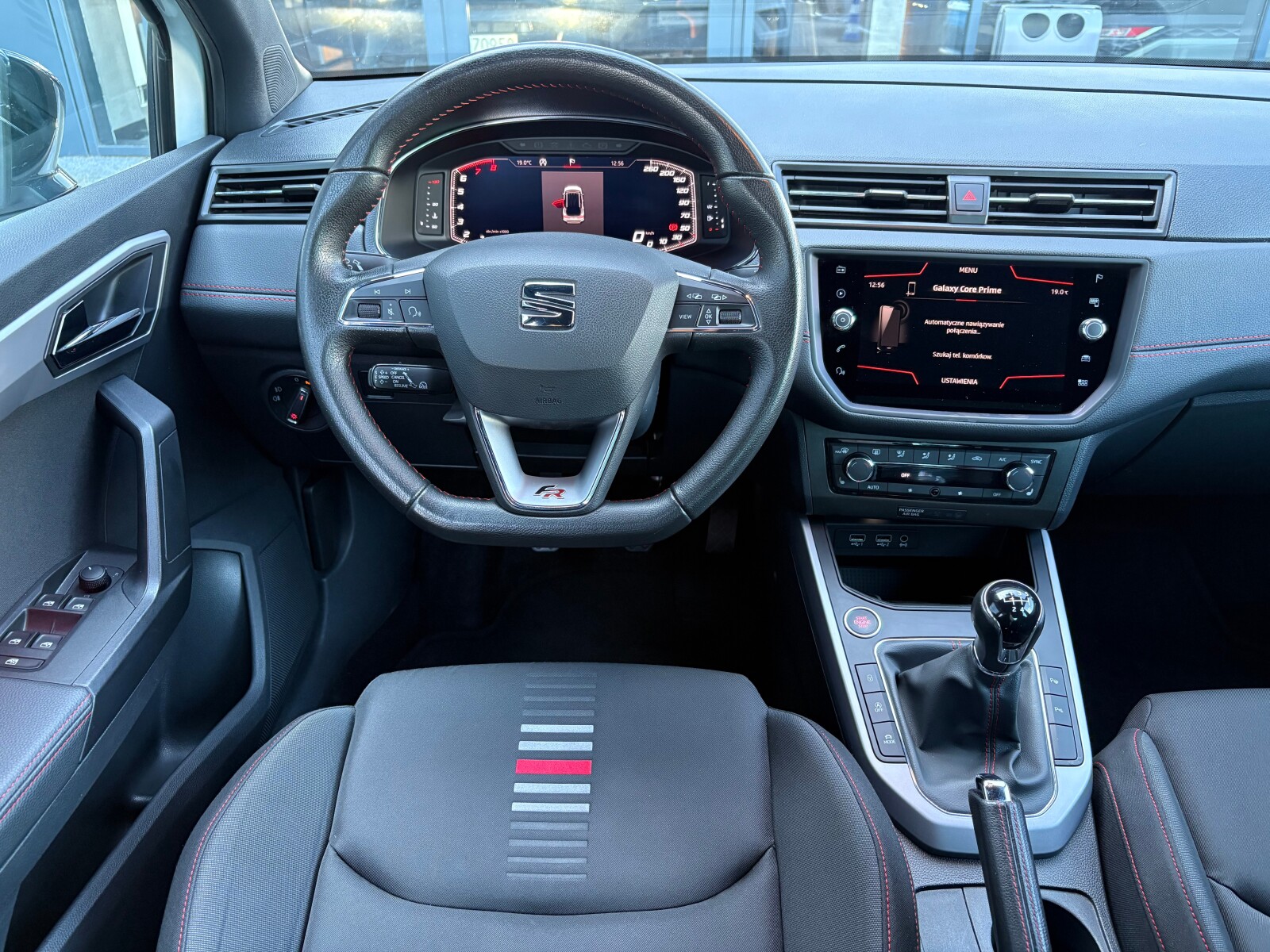 Seat Arona - zdjęcie 10