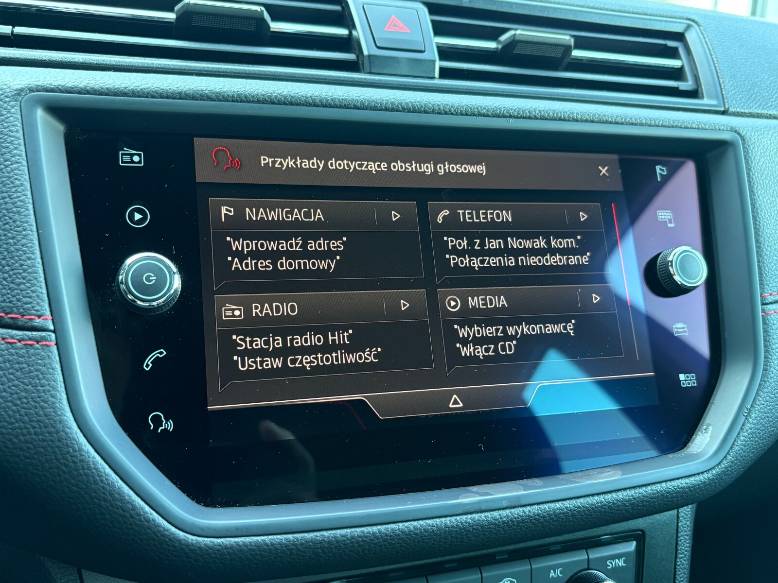 Seat Arona - zdjęcie 30