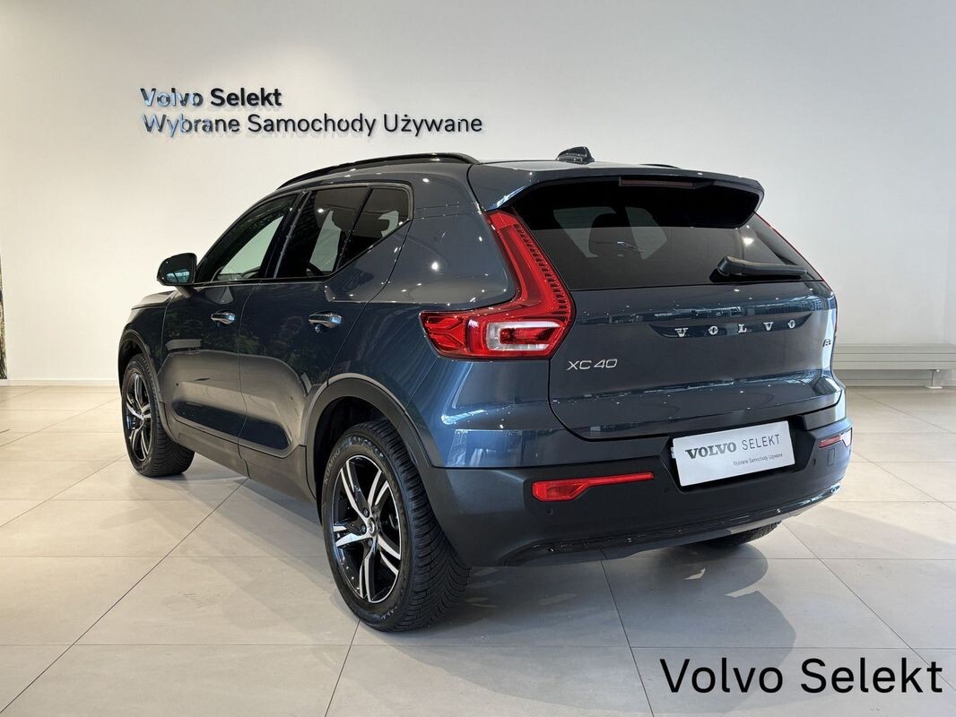 Volvo XC 40 - zdjęcie 23