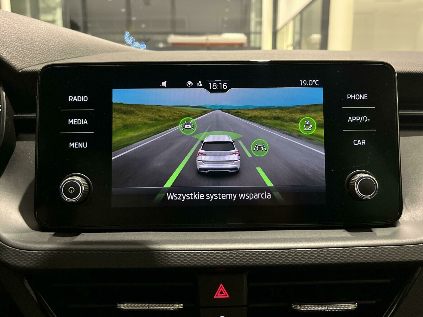 Škoda Kamiq - zdjęcie 20
