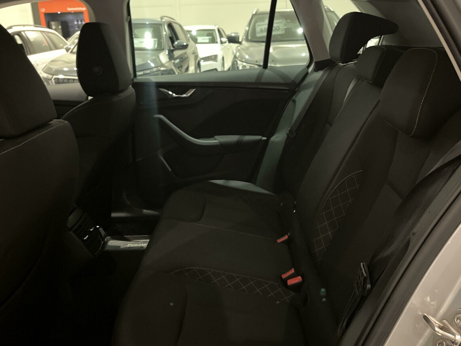 Škoda Kamiq - zdjęcie 24
