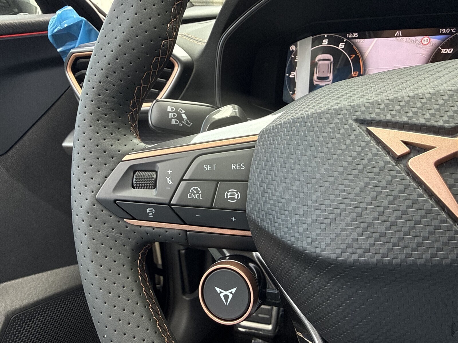 Cupra Formentor - zdjęcie 18