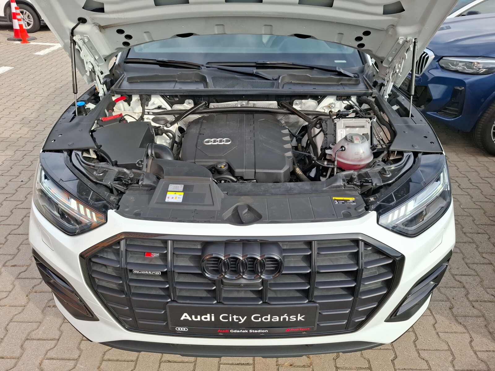 Audi Q5 Sportback - zdjęcie 17