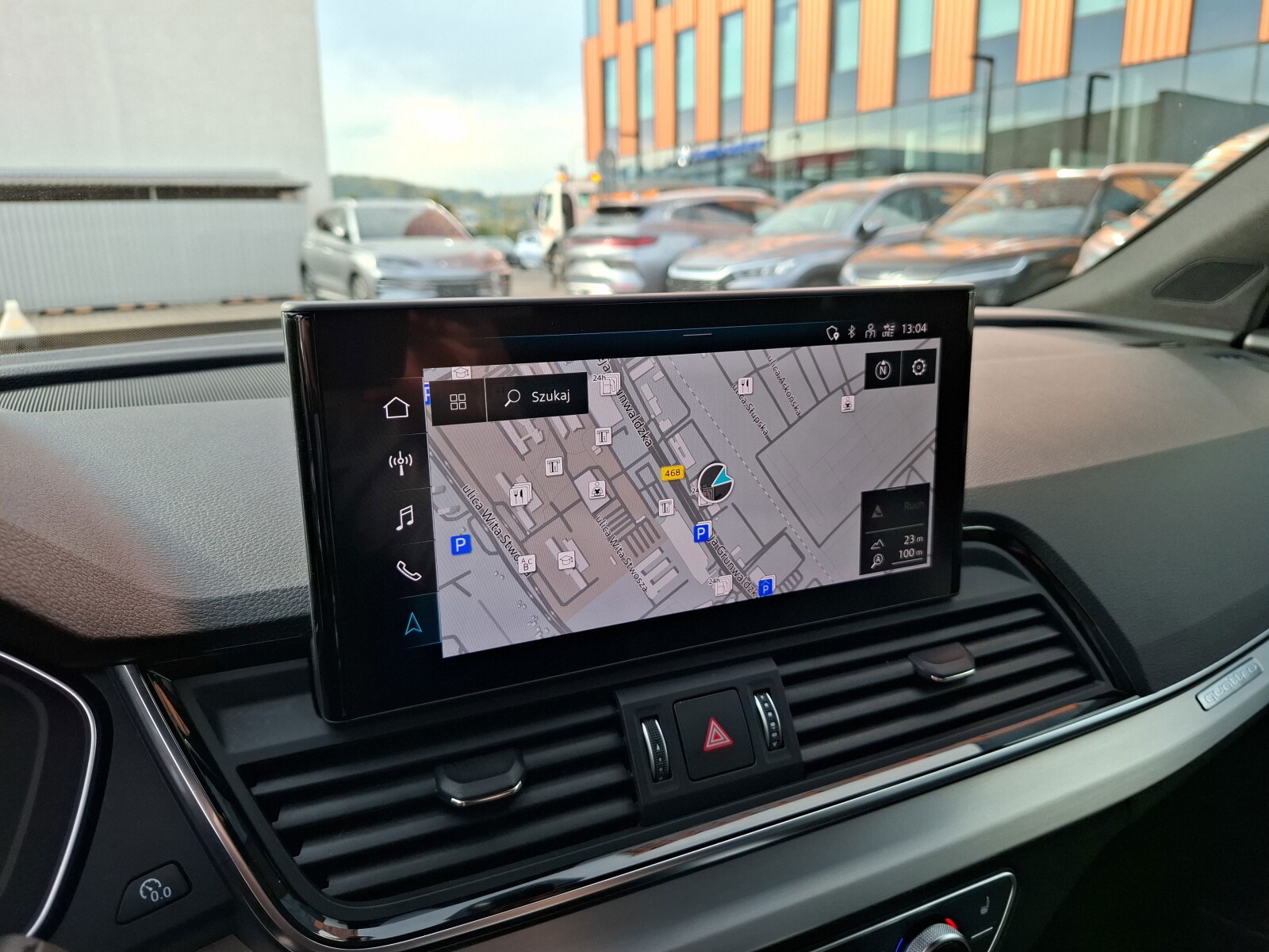 Audi Q5 Sportback - zdjęcie 35
