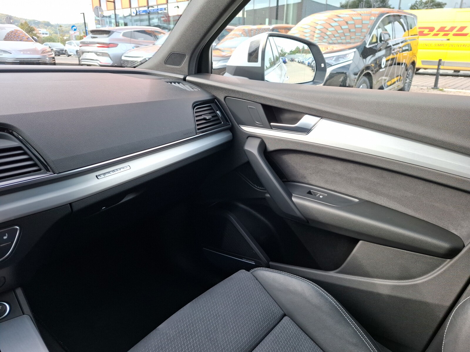 Audi Q5 Sportback - zdjęcie 39