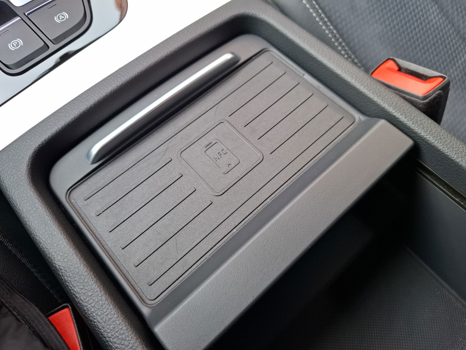 Audi Q5 Sportback - zdjęcie 40