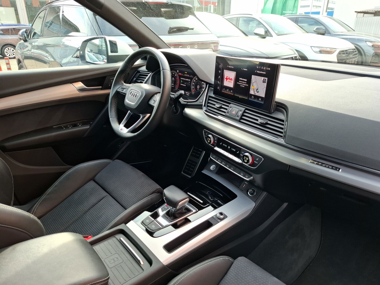 Audi Q5 Sportback - zdjęcie 9