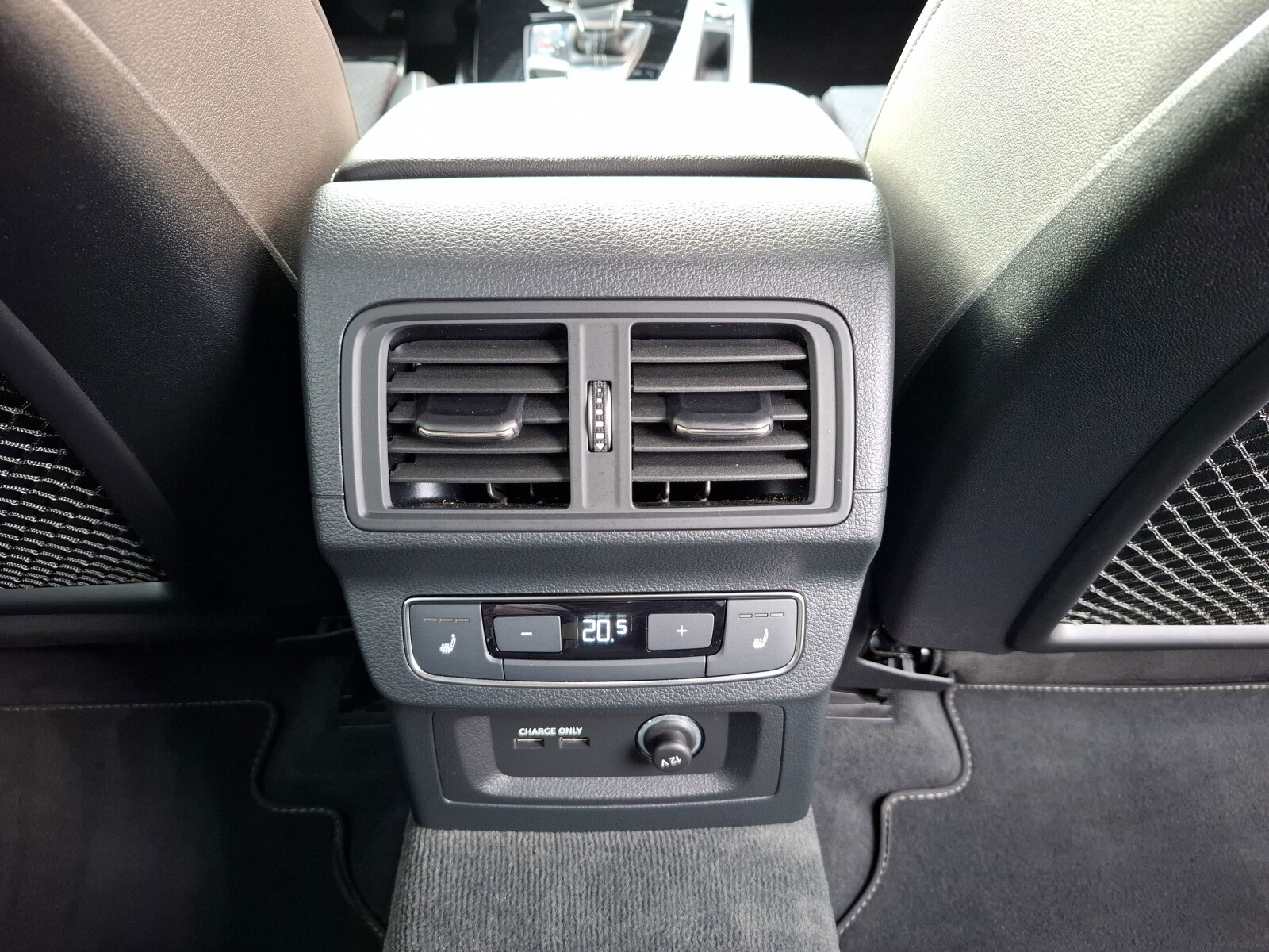 Audi Q5 Sportback - zdjęcie 20