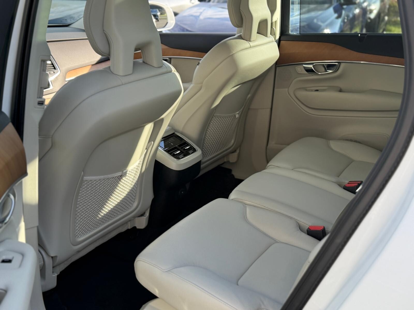 Volvo XC 90 - zdjęcie 17