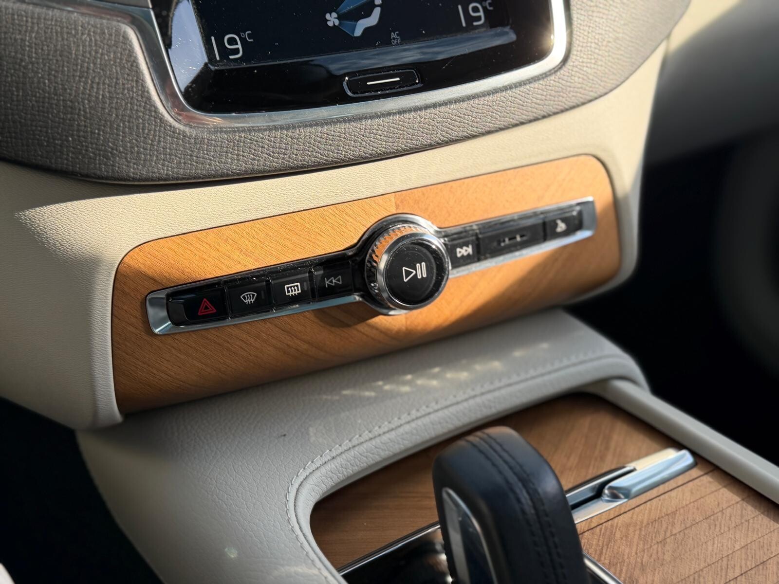 Volvo XC 90 - zdjęcie 32