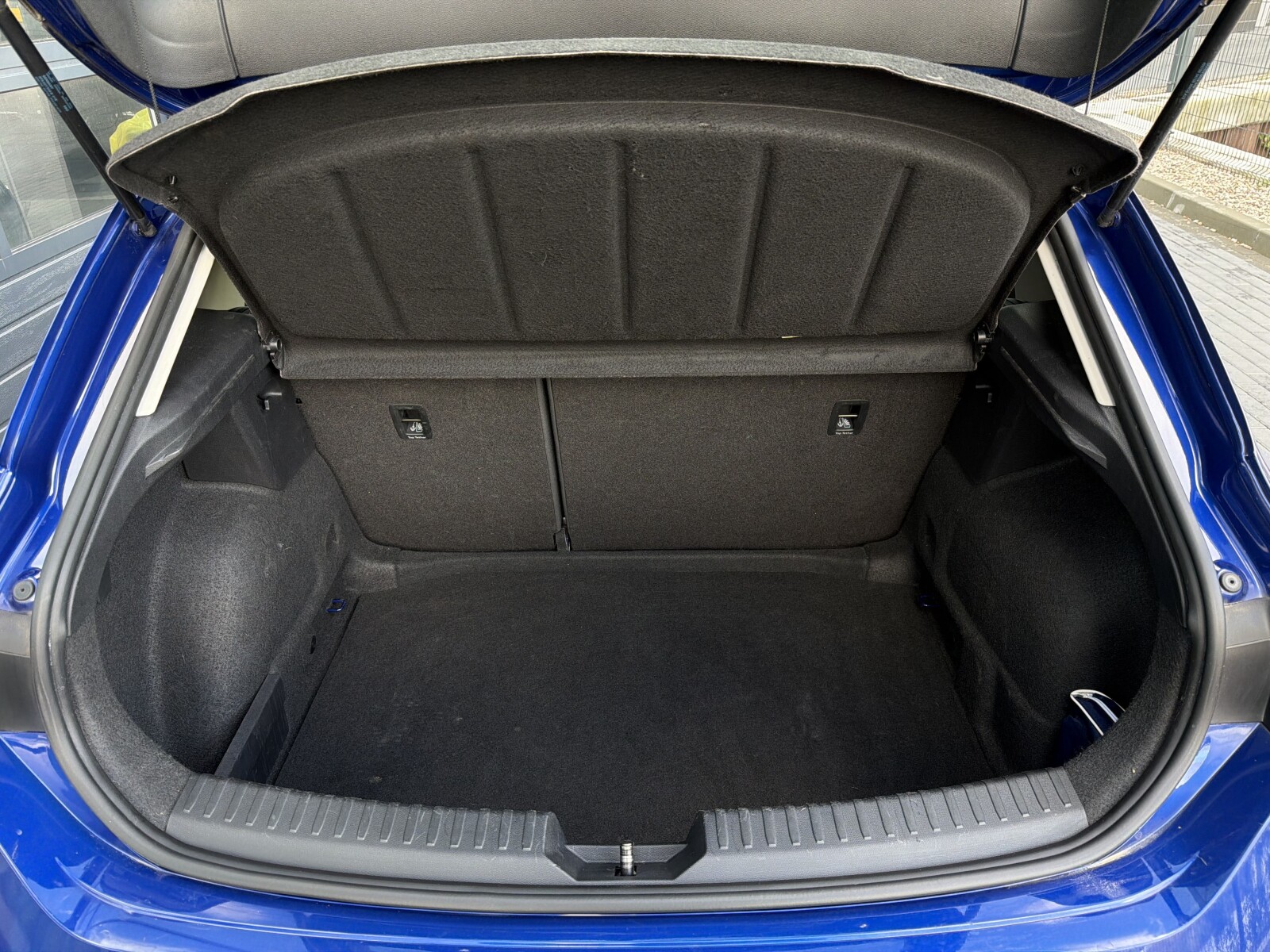 Seat Leon - zdjęcie 27