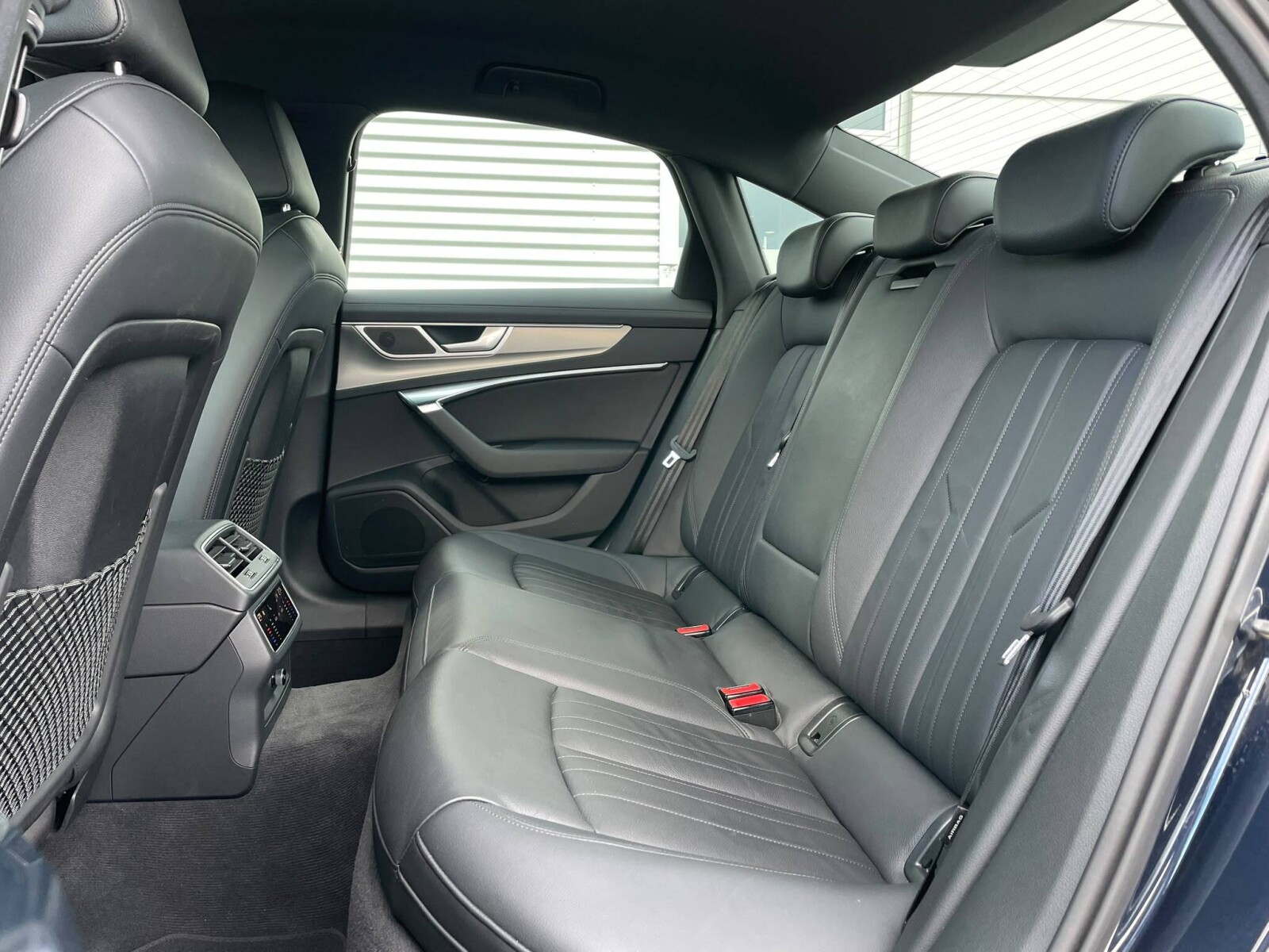 Audi A6 Limousine - zdjęcie 12