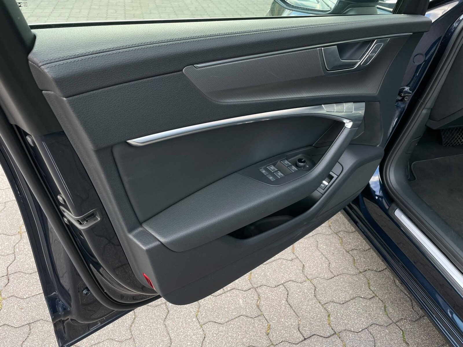 Audi A6 Limousine - zdjęcie 18