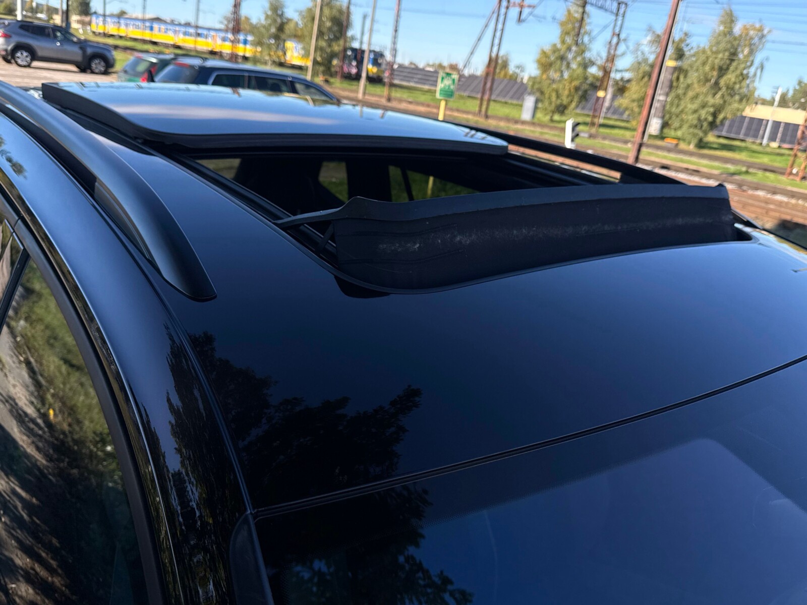 Volkswagen Tiguan Allspace - zdjęcie 34