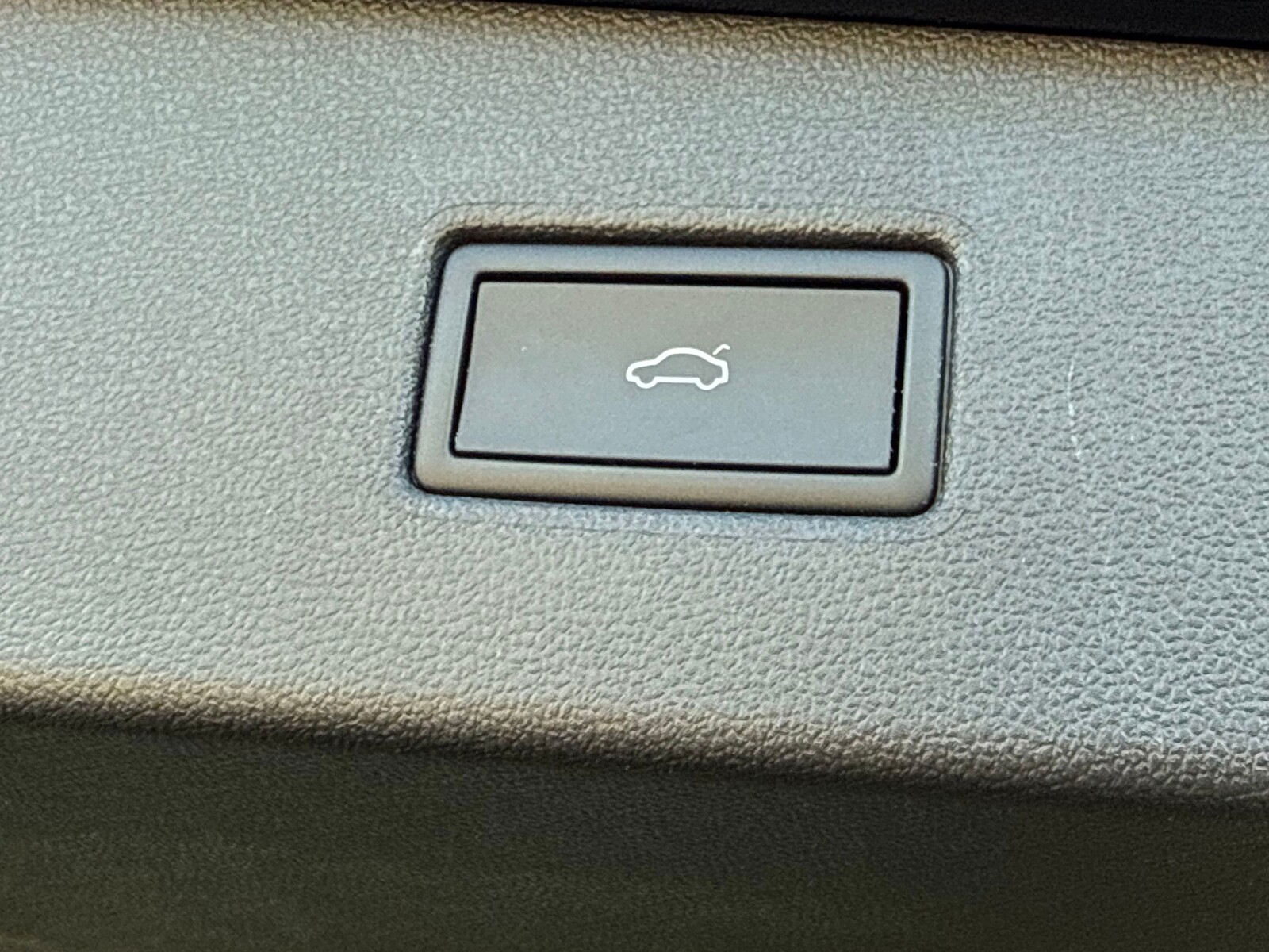 Volkswagen Tiguan Allspace - zdjęcie 31