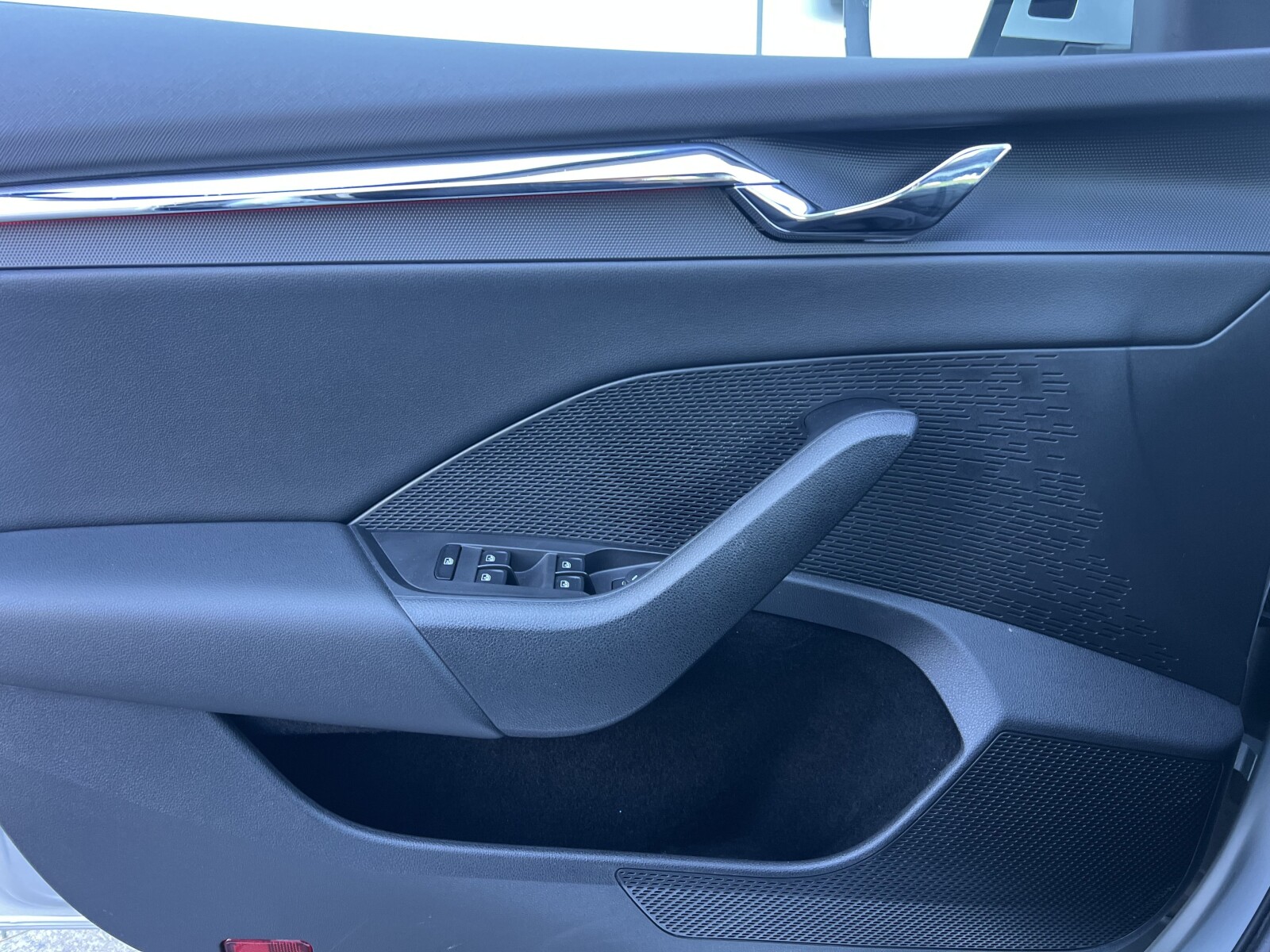 Škoda Octavia Combi - zdjęcie 17