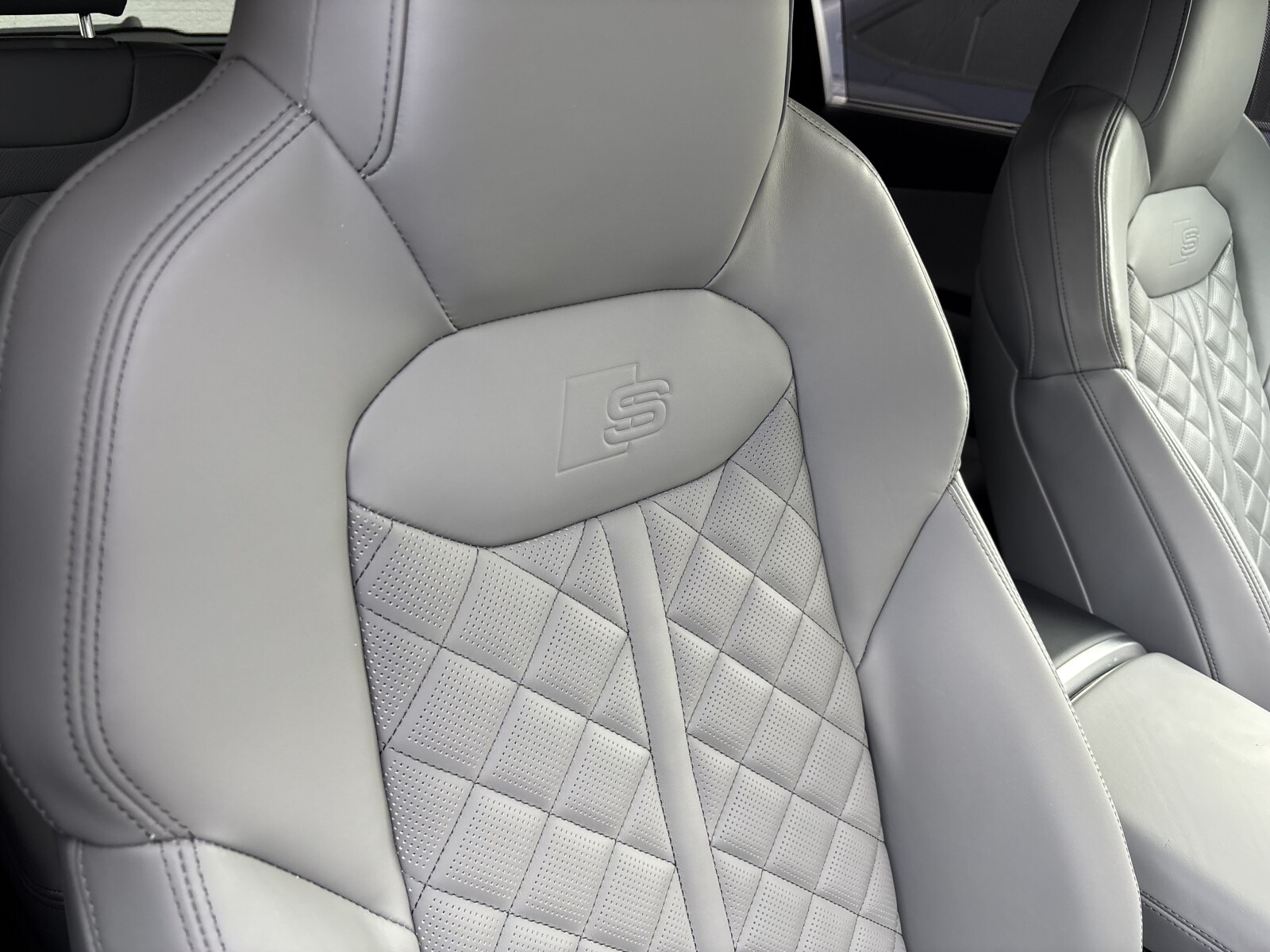 Audi Q7 - zdjęcie 40